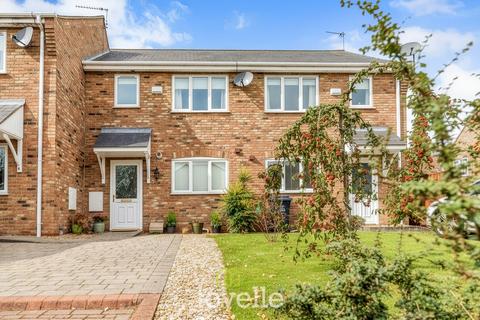 2 bedroom terraced house for sale, Benjamins Walk, Cleethorpes DN35
