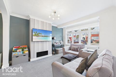 undefined, Ferndale Road, Romford, RM5 3ER