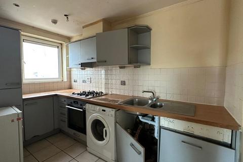 2 bedroom flat for sale, 54 Sark Tower, Erebus Drive, Greenwich, London, SE28 0GG