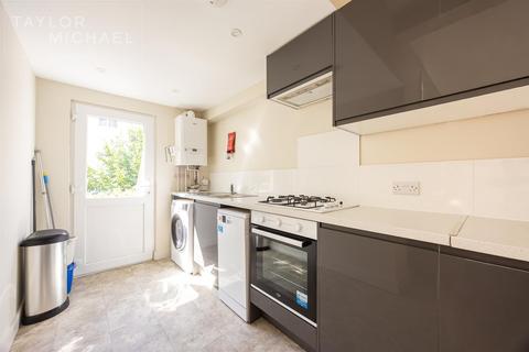 6 bedroom terraced house to rent, Caledonian Road, Brighton