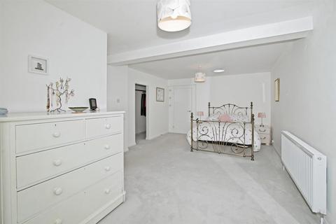 undefined, Prospect Row, Ashton TR13