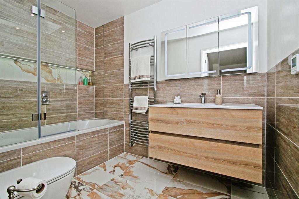 En suite.jpg