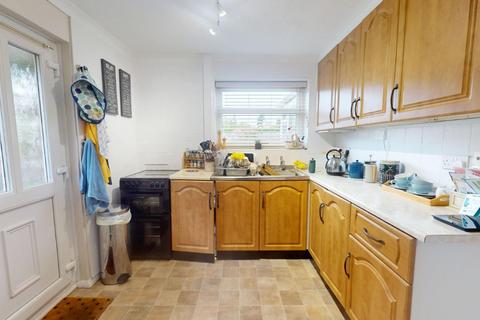 3 bedroom semi-detached house for sale, Hollyhurst Road, Telford TF2