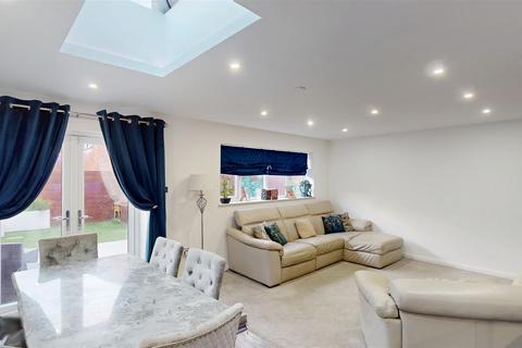 undefined, Cherleton, Two Mile Ash, Milton Keynes