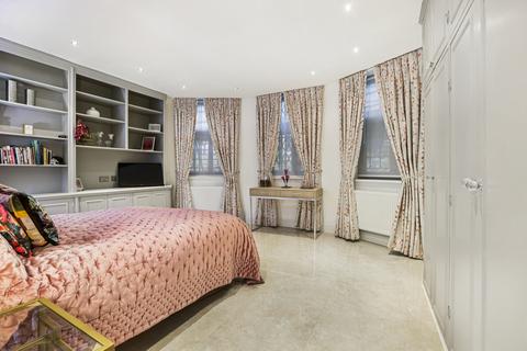 3 bedroom apartment for sale, Harrington Gardens, London, SW7