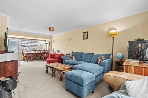 3 bedroom terraced house for sale, Firs Close, High Wycombe HP15
