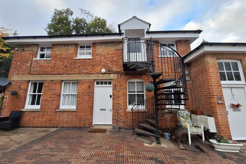 1 bedroom flat to rent, Redlands Road