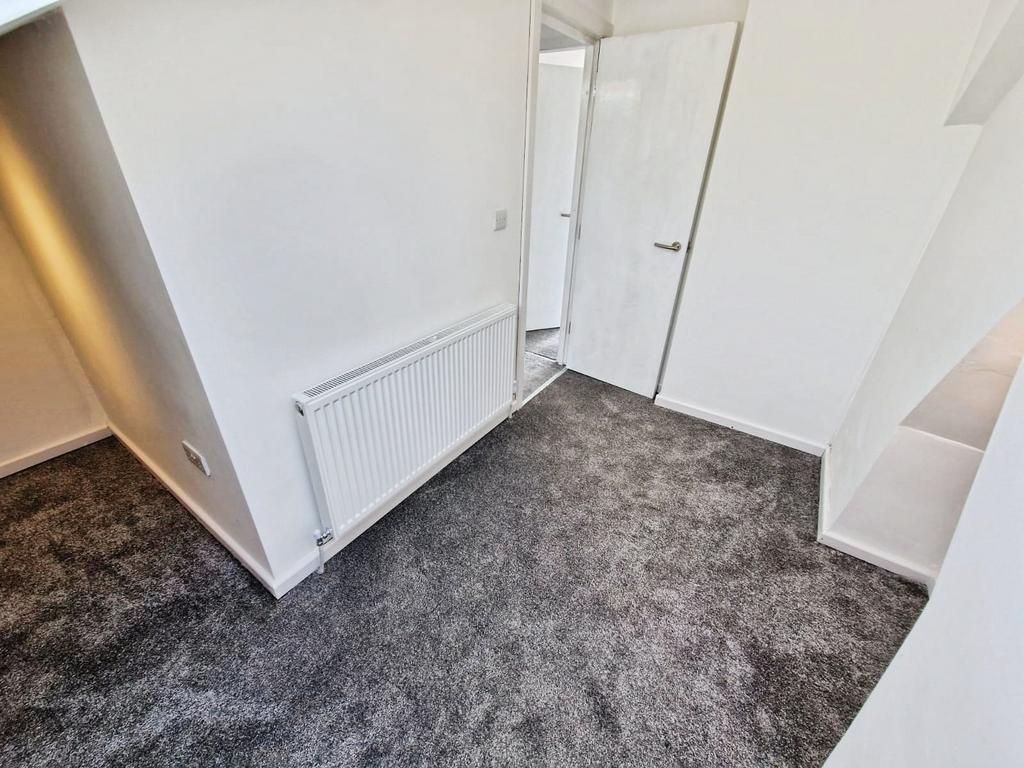 Picture No. 04