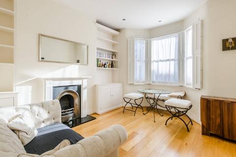 Chesson Road, West Kensington, London, W14