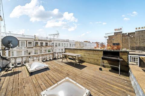 3 bedroom mews to rent, Comeragh Mews, Barons Court, London, W14