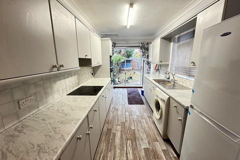 undefined, Turners Road South, Luton, Bedfordshire, LU2 0TG