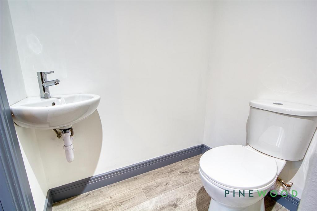 Ground floor wc