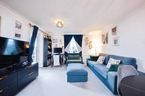 2 bedroom apartment for sale, Chelmsford Road, Dunmow CM6