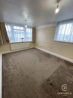 undefined, Baird Avenue, SOUTHALL UB1