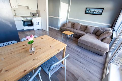 1 bedroom in a house share to rent, Great Newton Street , L3 5RP,
