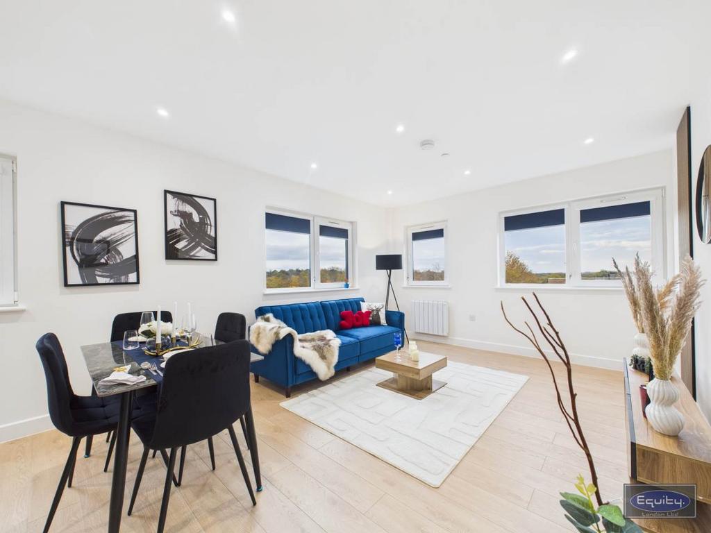 Living room 3