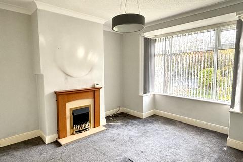 2 bedroom bungalow for sale, Leeds Old Road, White Lee, Heckmondwike, WF16