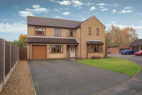4 bedroom detached house for sale, The Grove, Peterborough PE7