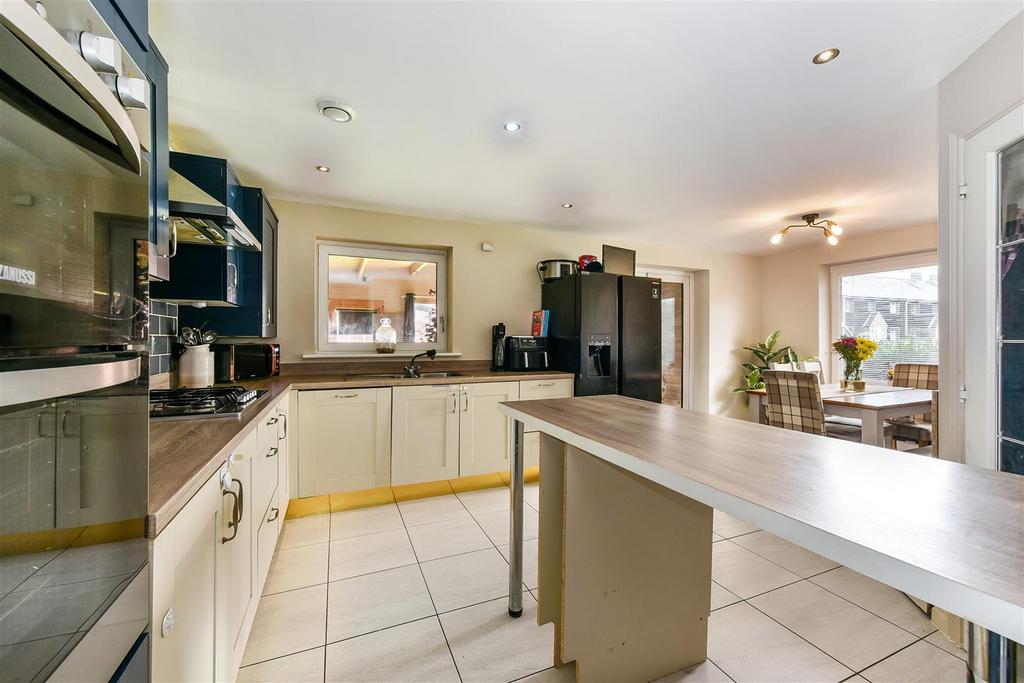 Kitchen / Diner