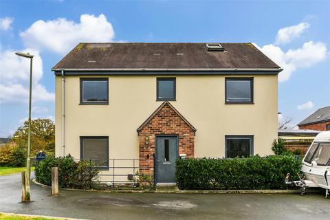undefined, Angus Way, Waterlooville