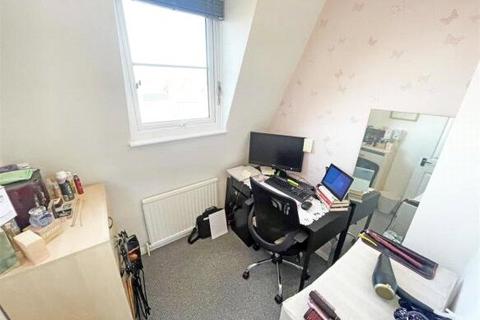 undefined, Pollys Yard, Newport Pagnell, Buckinghamshire, MK16