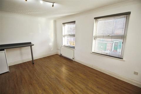 undefined, Pollys Yard, Newport Pagnell, Buckinghamshire, MK16