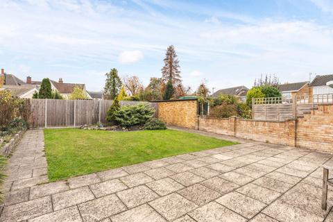 3 bedroom bungalow for sale, Chilcourt Road, , Royston