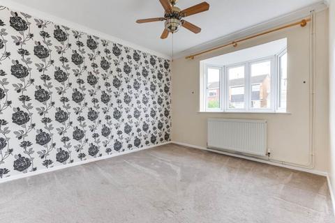 3 bedroom bungalow for sale, Chilcourt Road, , Royston