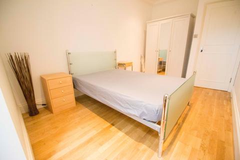 1 bedroom apartment to rent, Cleveland Sq, LONDON W2