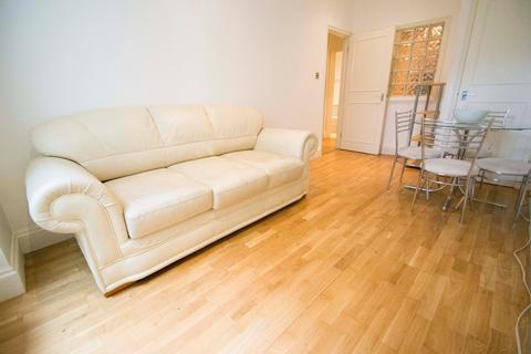 1 bedroom apartment to rent, Cleveland Sq, LONDON W2