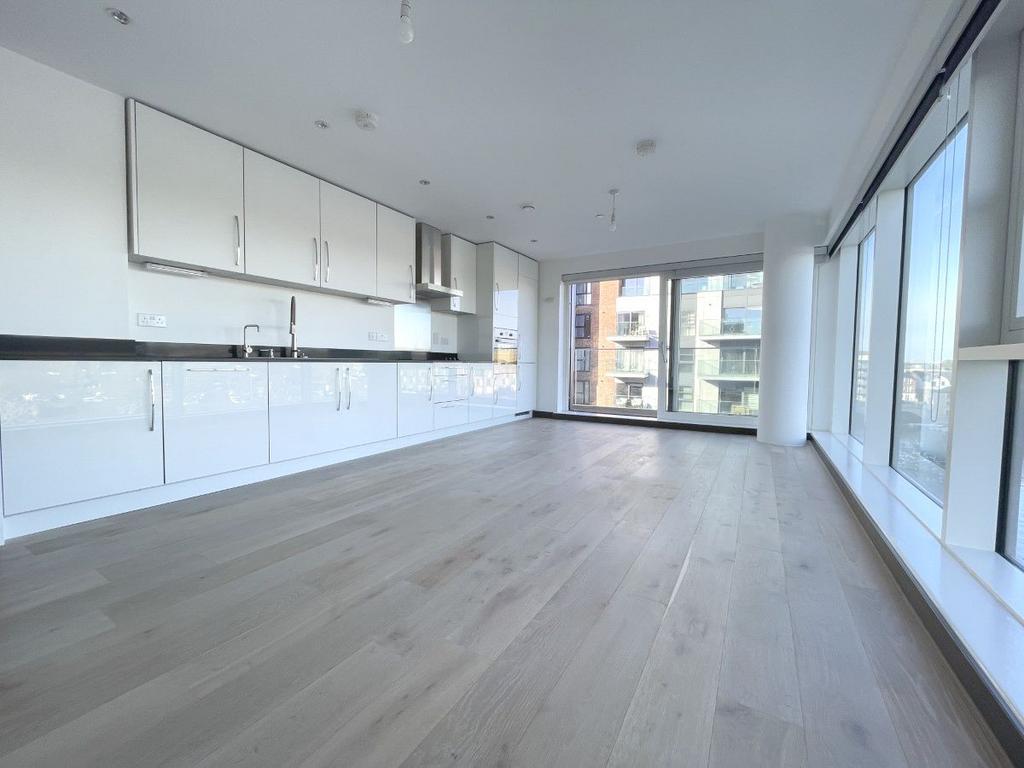 Kitchen/Living Area