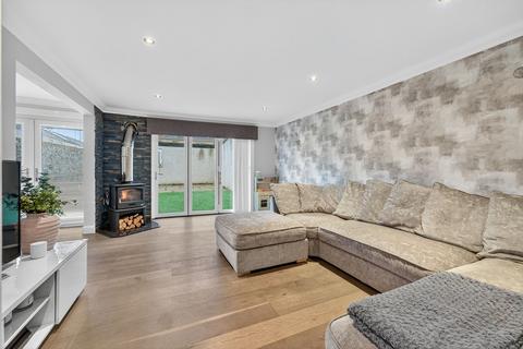 3 bedroom terraced house for sale, 72 Dalgleish Avenue, Cumnock, KA18 1QY