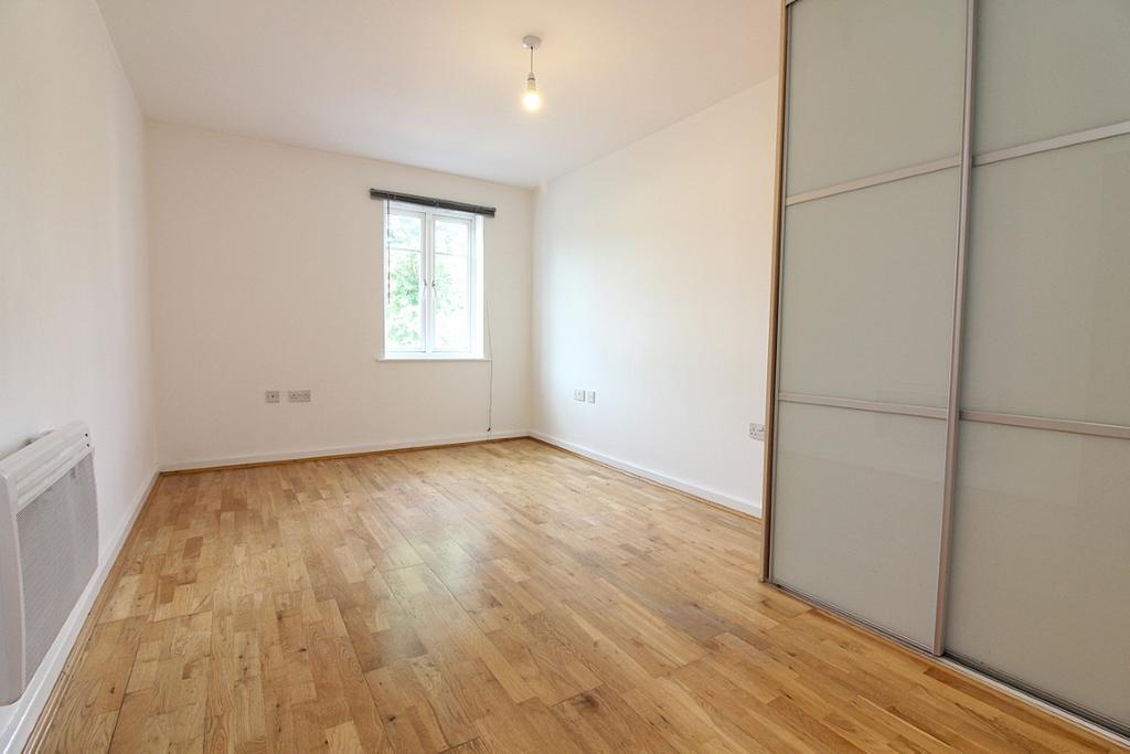 Bedroom One1 Medium T202510091109.jpg