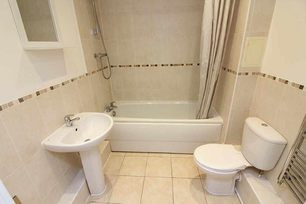 Bathroom Medium T202510091109.jpg