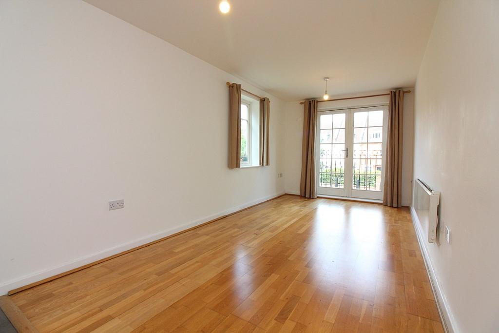 Living Room Medium T202510091109.jpg