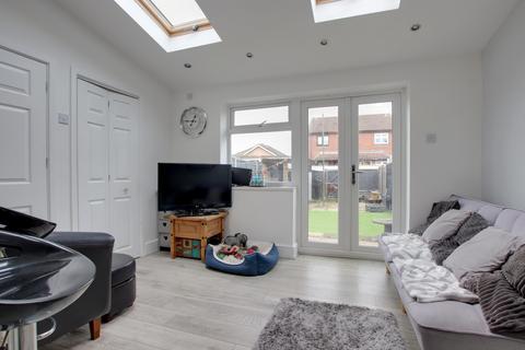 4 bedroom terraced house for sale, HASTINGS AVENUE, GOSPORT