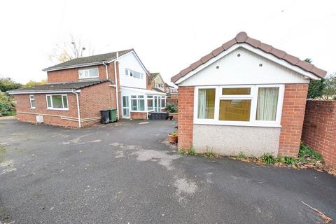 undefined, Oakleaze Road, Thornbury, Bristol
