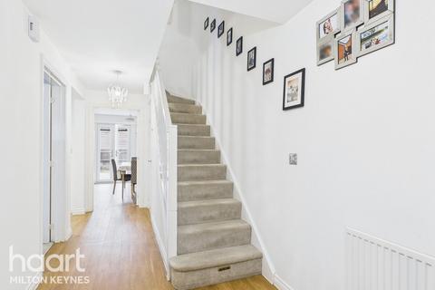 5 bedroom detached house for sale, Curacao Crescent, Newton Leys