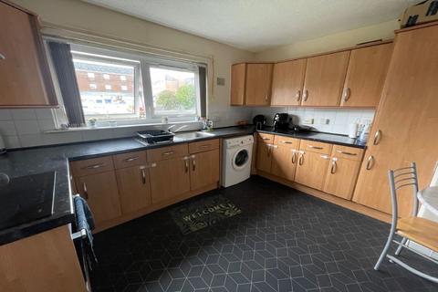 undefined, William Street, GFF, Johnstone PA5