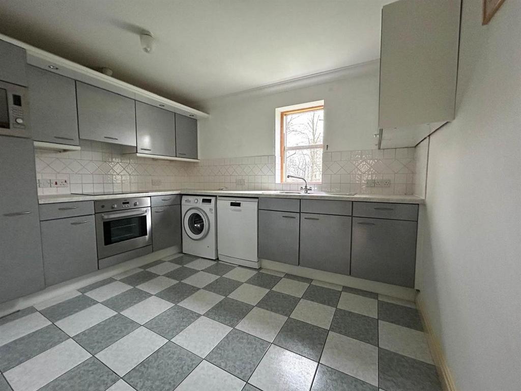 45 Petersfield Mansions new kitchen shot.jpg