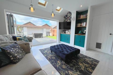 undefined, Lyndale Close, Leek
