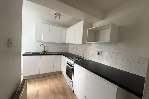 1 bedroom flat to rent, Flaxman Road, London