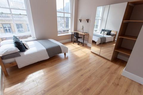 4 bedroom flat to rent, Hardman Street, L1 9AS,