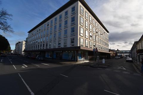 3 bedroom flat to rent, The Space, Clarendon Avenue, Leamington Spa