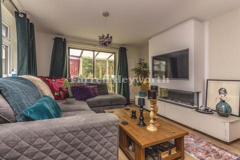 undefined, Eden Gardens, Preston PR3