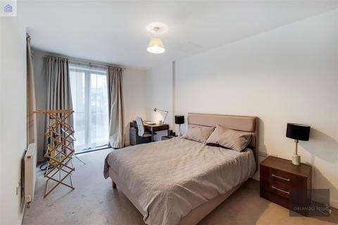 1 bedroom apartment for sale, Stewarts Road, Nine Elms