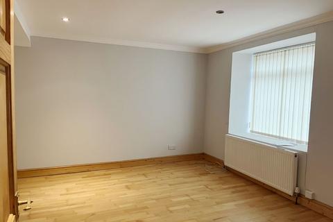 undefined, Main Street, Kilbirnie KA25