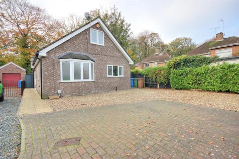 4 bedroom detached house for sale, Barker Close, Cottingham
