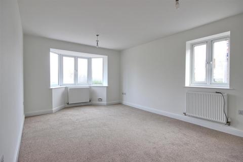 4 bedroom detached house for sale, Barker Close, Cottingham