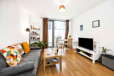 1 bedroom flat for sale, 30 High Street, London, E15